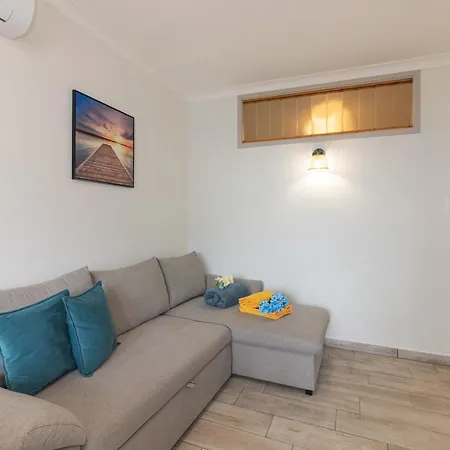 Quaint View - Da Rocha Apartment